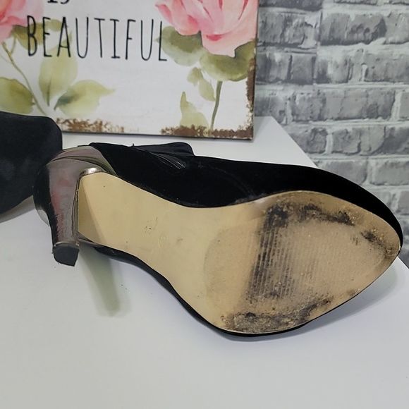 Bucco Platform Black & Gold Velvet Heeled Booties - Picture 8 of 16